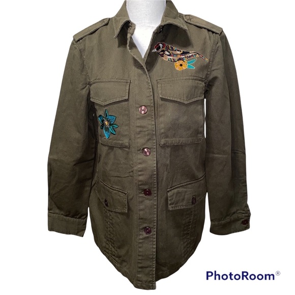 Zara Jackets & Blazers - NWT ZARA CARGO JACKET SIZE L Embroidered and Embellished